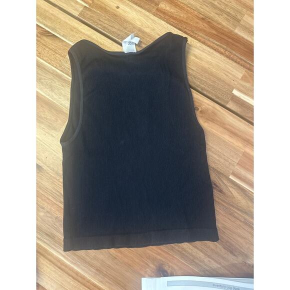 Nikibiki Sleeveless top one size black ribbed - Picture 4 of 4
